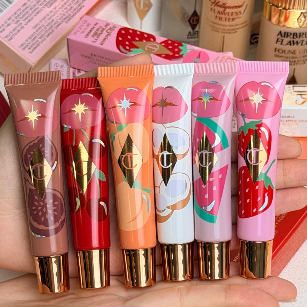 Charlotte Tilbury Lip Gloss Li - огляд і ціна Skincare Laneige