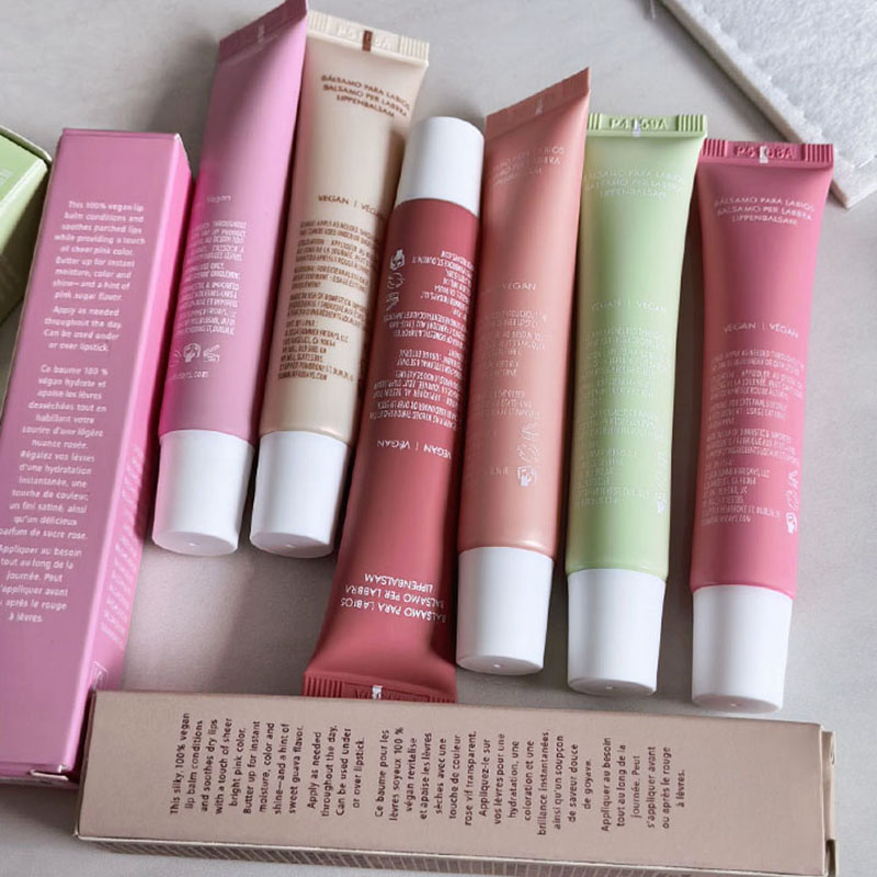 Hot Lip Balm Strawberry Soft S - огляд і ціна Skincare Laneige