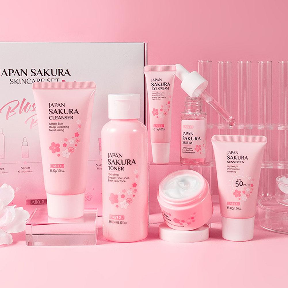 Sakura Skin Care Sets Gift Set - огляд і ціна Skincare Routine