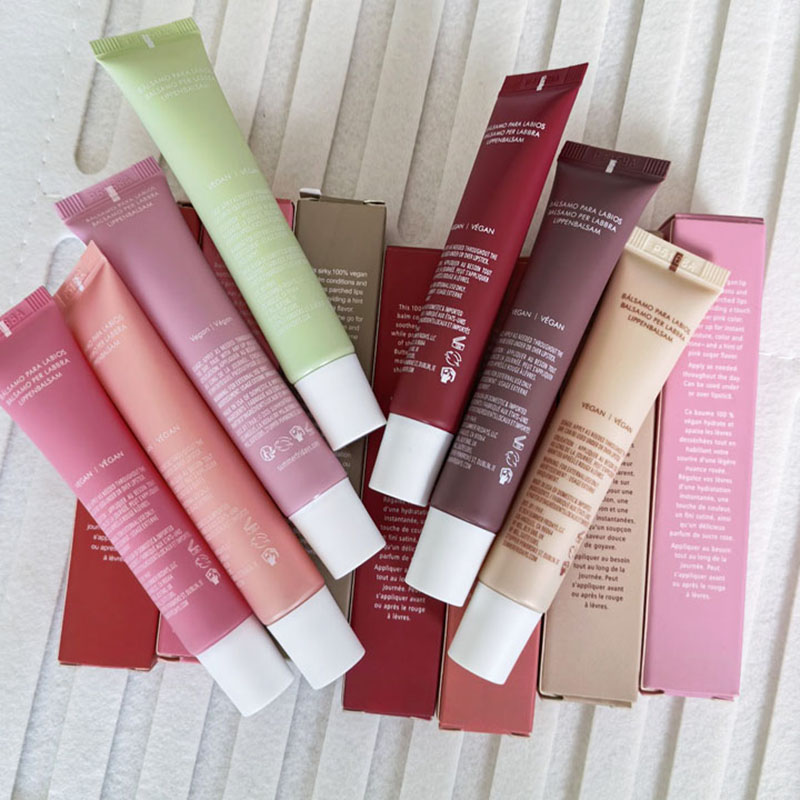 Summer Lip Balm Moisturize Mir - огляд і ціна Skincare Laneige